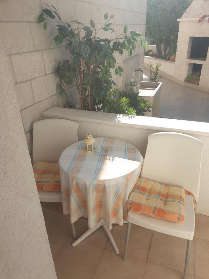 Villa Vujcic Makarska Exterior foto